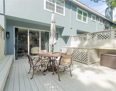 1508 S Bay Villa Place - Photo Thumbnail 31