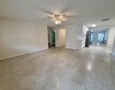 635 1st Avenue N - Photo Thumbnail 4