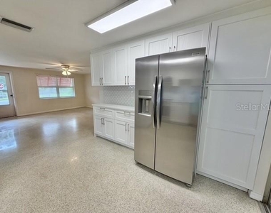 635 1st Avenue N - Photo Thumbnail 5