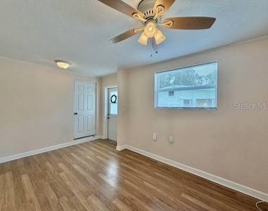 635 1st Avenue N - Photo Thumbnail 16