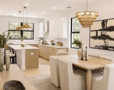 377 13th St N - Photo Thumbnail 11