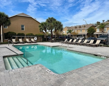 6547 Black Mangrove Drive - Photo Thumbnail 14