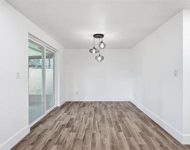 1123 Foggy Ridge Parkway - Photo Thumbnail 13