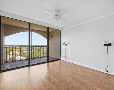 3211 W Swann Avenue - Photo Thumbnail 19