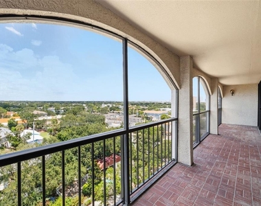 3211 W Swann Avenue - Photo Thumbnail 23