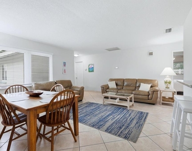 6309 Flamingo Drive - Photo Thumbnail 4