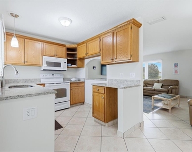 6309 Flamingo Drive - Photo Thumbnail 10