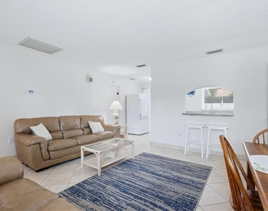 6309 Flamingo Drive - Photo Thumbnail 6