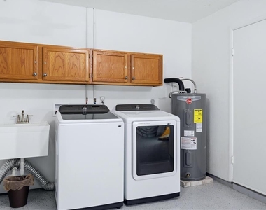 6309 Flamingo Drive - Photo Thumbnail 21