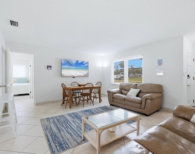 6309 Flamingo Drive - Photo Thumbnail 3