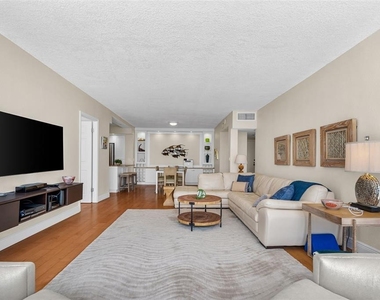 3820 Gulf Boulevard - Photo Thumbnail 15