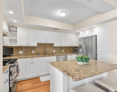 3820 Gulf Boulevard - Photo Thumbnail 12