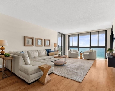 3820 Gulf Boulevard - Photo Thumbnail 13