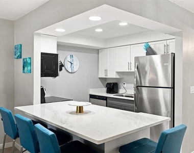 12760 Indian Rocks Road - Photo Thumbnail 8