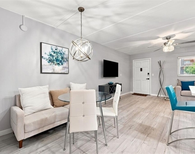12760 Indian Rocks Road - Photo Thumbnail 16