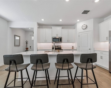 31735 Griffin Sands Lane - Photo Thumbnail 3