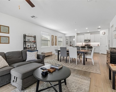 31735 Griffin Sands Lane - Photo Thumbnail 15