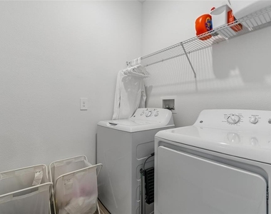 31735 Griffin Sands Lane - Photo Thumbnail 23