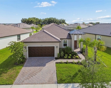 31735 Griffin Sands Lane - Photo Thumbnail 8