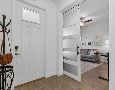 31735 Griffin Sands Lane - Photo Thumbnail 10