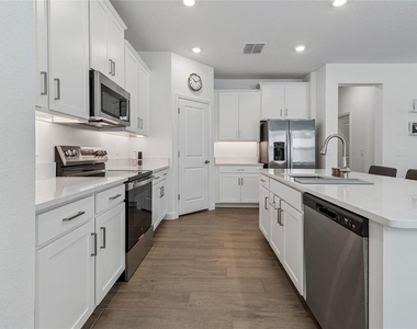 31735 Griffin Sands Lane - Photo Thumbnail 1