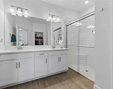31735 Griffin Sands Lane - Photo Thumbnail 19