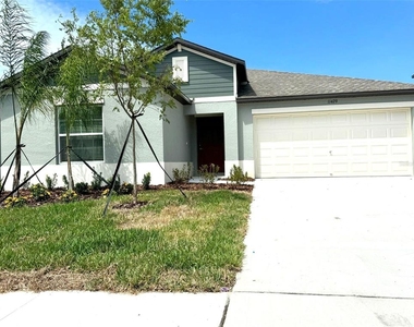 11429 Linden Depot Road - Photo Thumbnail 2