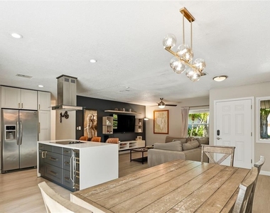 4606 Buckeye Road - Photo Thumbnail 10