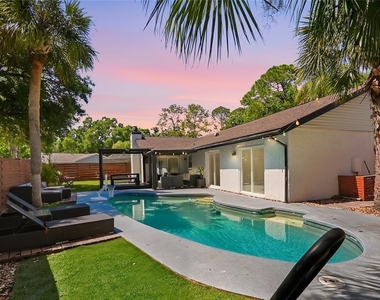 4606 Buckeye Road - Photo Thumbnail 2