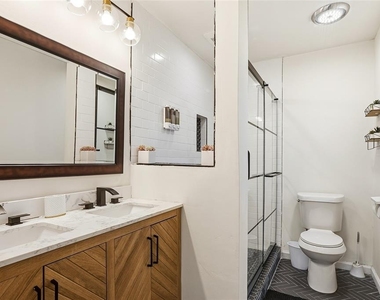 4606 Buckeye Road - Photo Thumbnail 29