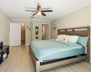 4606 Buckeye Road - Photo Thumbnail 27
