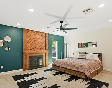 4606 Buckeye Road - Photo Thumbnail 19