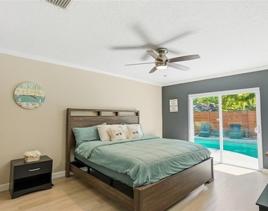4606 Buckeye Road - Photo Thumbnail 25