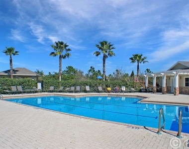 7408 Oxford Garden Circle - Photo Thumbnail 29