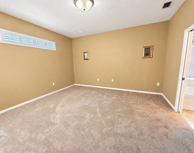4428 Havelocke Drive - Photo Thumbnail 7