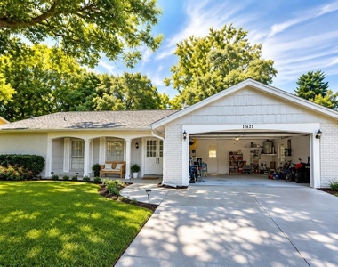 12623 Clock Tower Pkwy - Photo Thumbnail 1