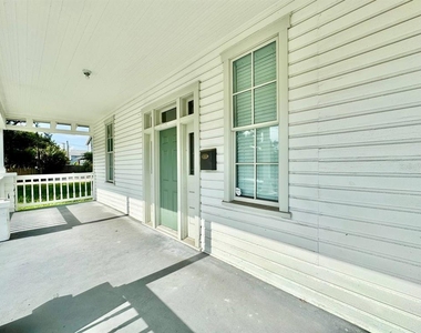 2708 N 19th Street - Photo Thumbnail 5