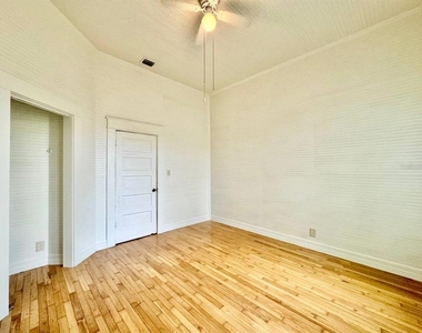 2708 N 19th Street - Photo Thumbnail 19