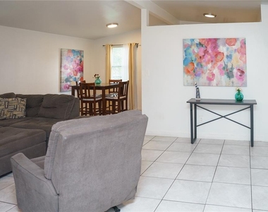 2804 N 33rd Street - Photo Thumbnail 29