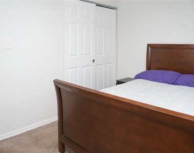 2804 N 33rd Street - Photo Thumbnail 21