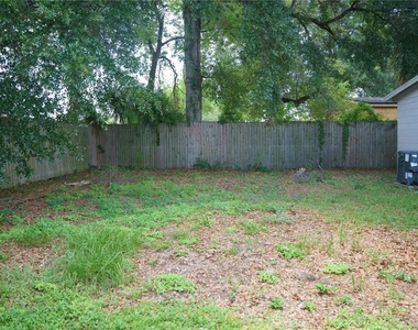 2804 N 33rd Street - Photo Thumbnail 37