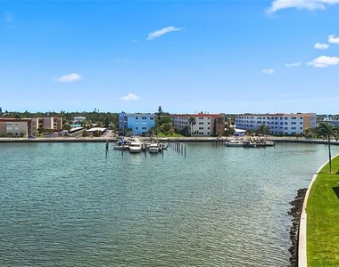 6025 Shore Boulevard S - Photo Thumbnail 36