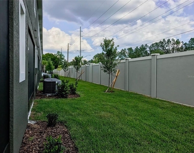 5518 Viola Lee Way - Photo Thumbnail 21