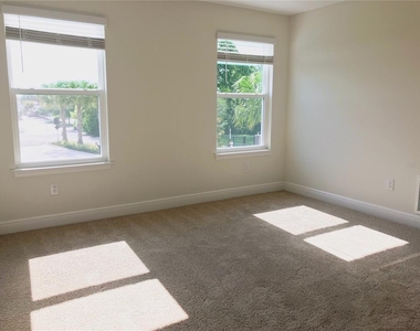 5518 Viola Lee Way - Photo Thumbnail 17