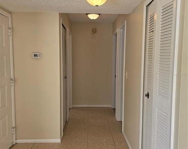 8507 Caladesi Island Drive - Photo Thumbnail 9