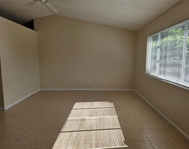 8507 Caladesi Island Drive - Photo Thumbnail 3