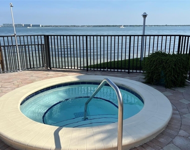 5541 Puerta Del Sol Boulevard S - Photo Thumbnail 33