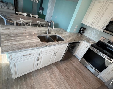5541 Puerta Del Sol Boulevard S - Photo Thumbnail 15