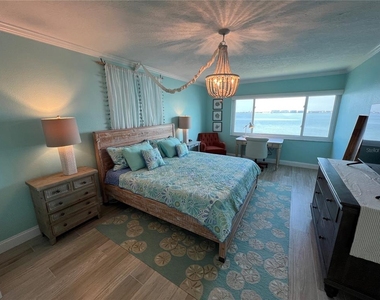 5541 Puerta Del Sol Boulevard S - Photo Thumbnail 19