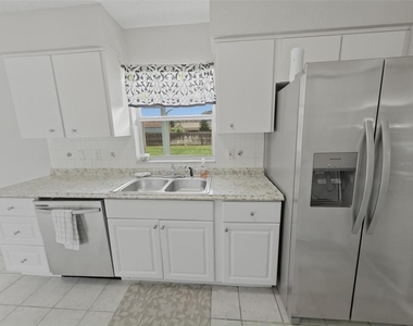2202 Godfrey Avenue - Photo Thumbnail 14